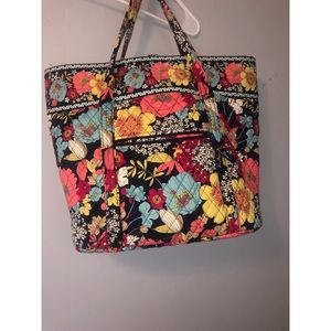 Vera Bradley tote